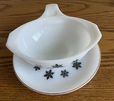Vintage Pyrex Snowflake