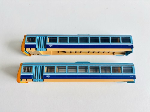 Hornby class 142 - class,