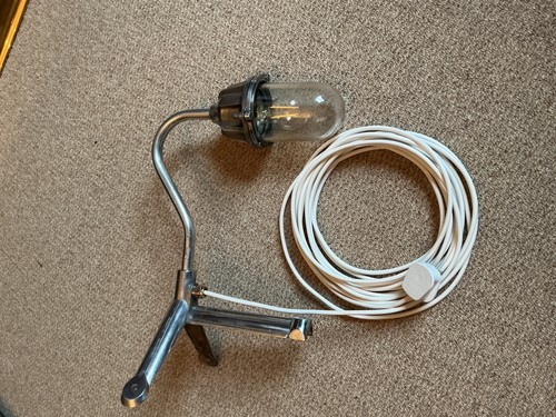 Coughtrie swan neck light - swan,