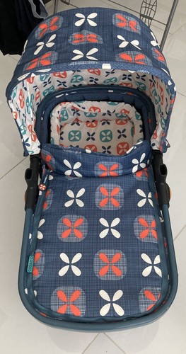 Cosatto giggle carrycot - 2,