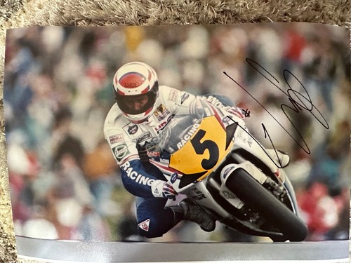 Wayne gardner hand signed - wayne,