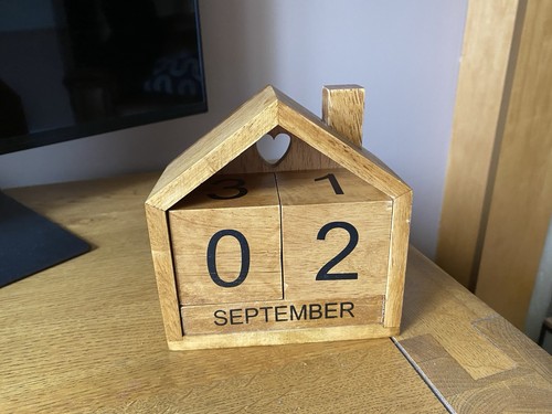 Wooden block calendar - wooden,