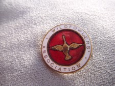 WILDFOWLERS ASSOCIATION ENAMEL BADGE by VAUGHTONS CONSERVATION SHOOTING WAGBI