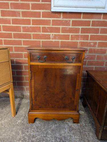 Small telephone bedside - telephone,