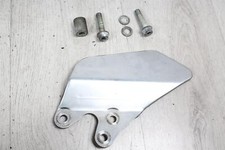 Heel protection aperture in