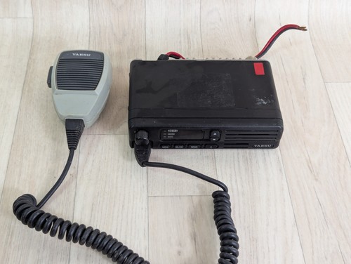 Yaesu 2000 radio - , fm