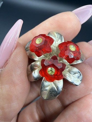 Swarovski crystal red primula - crystal,
