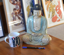 Large Vintage Porcelain BUDDHA 26cm Seated Statue Ornament 3.5kg ~ STUNNING 💐