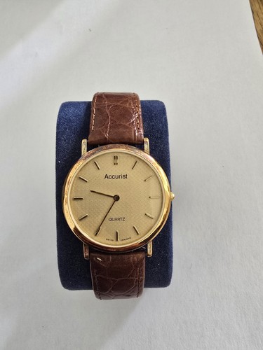Vintage classic accurist swiss - classic,