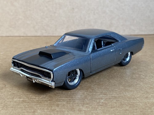 Jada toys fast furious dom - toys,