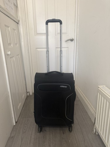 American tourister holiday - american,