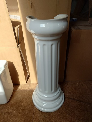 Sanitana basin pedestal - sanitana,