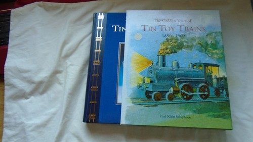 Vintage tin toy trains - vintage,