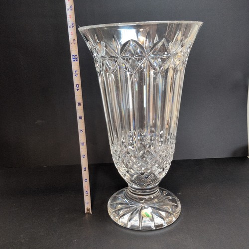 Giant waterford crystal - giant,