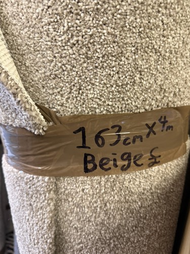 Carpet offcut beige 163cm - 4m,