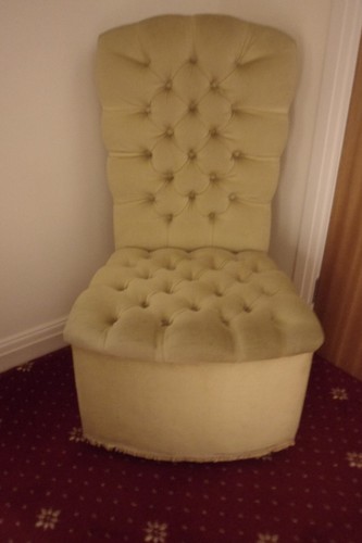 Vintage green velour bedroom - velour,