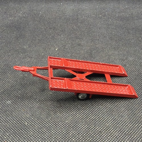Corgi racing car red trailer