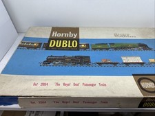 hornby dublo 2 rail  Set 2034 Royal Scot Passenger Set / Creppello 