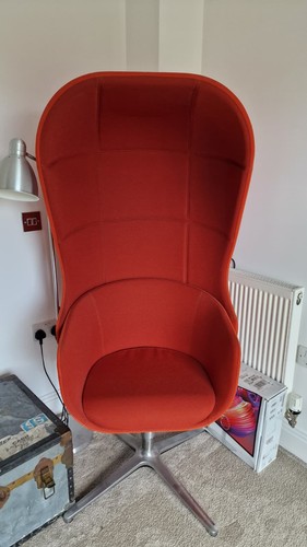 Accoustic egg chair for - chair,