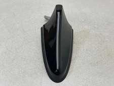 Glossy Black Shark Fin Roof