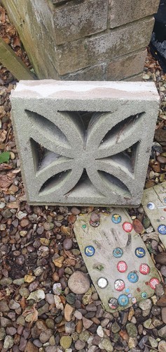 Decorative leaf screen breez - leaf,