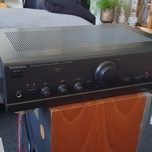 Technics v300m2 integrated - technics,