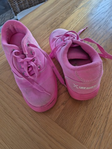 Girls pink heelys skate shoes - heelys,
