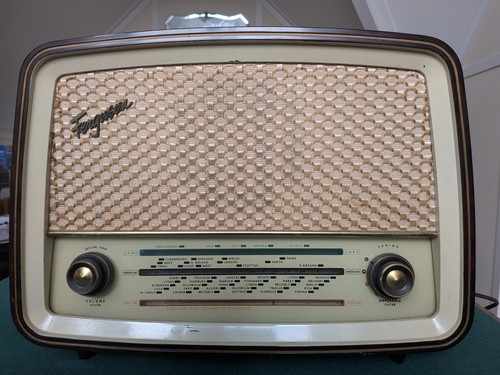 Ferguson valve radio model - ferguson,