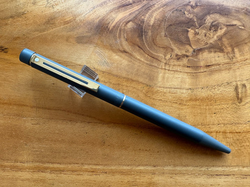 Sheaffer targa 1055 - 1055, grey
