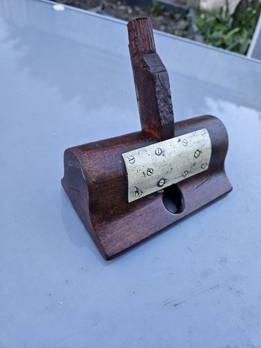 Vintage wooden grannies tooth - wooden,
