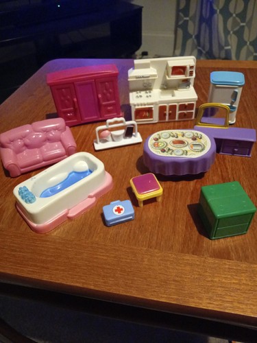 Vintage plastic dolls - plastic, house