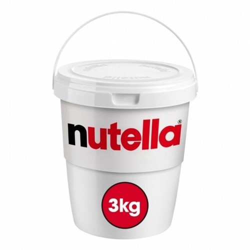 Nutella hazelnut spread with - hazelnut,