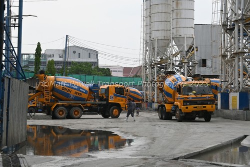 Truck photo 12x8 - 12x8, ud