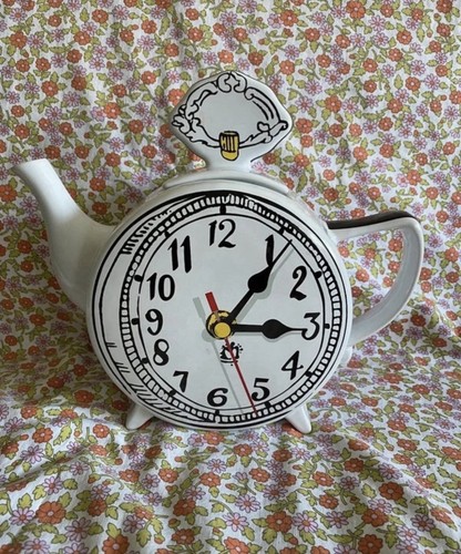 Novelty ceramic teapot clock - teapot,