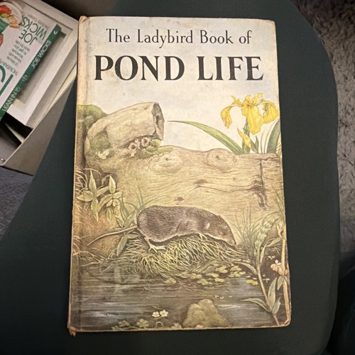 The ladybird book - pond, life