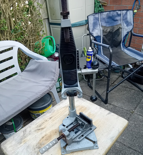 Black decker bench drill - bench,