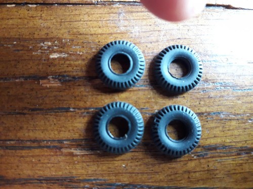 Spot x4 tyres 12mm - on,