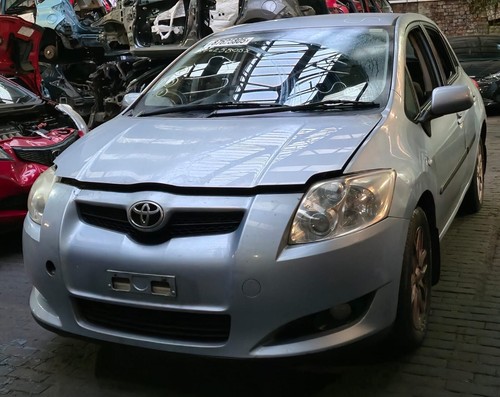 Toyota auris 5dr - 5dr, 1.6petrol