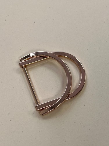 Double ring buckle - d,