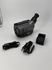 Sony Handycam CCD-TR810 Video8 Camcorder