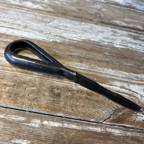 Vintage pennant screwdriver - vintage,