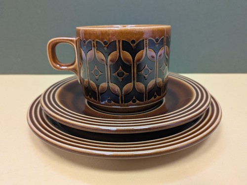 Hornsea pottery heirloom cup - hornsea,