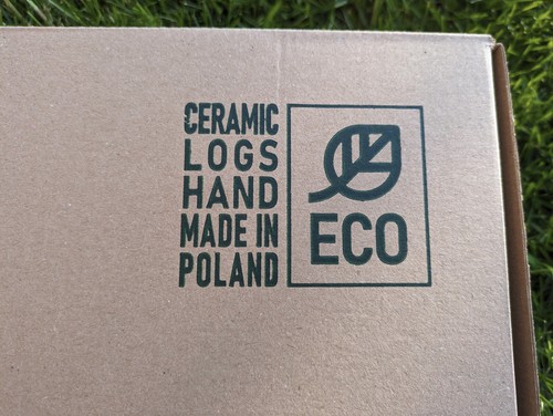 New ceramic logs - , hand