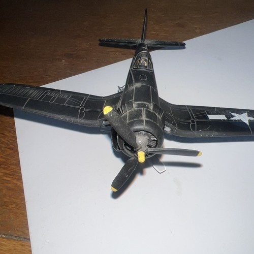 Corsair model vought - 1:72,