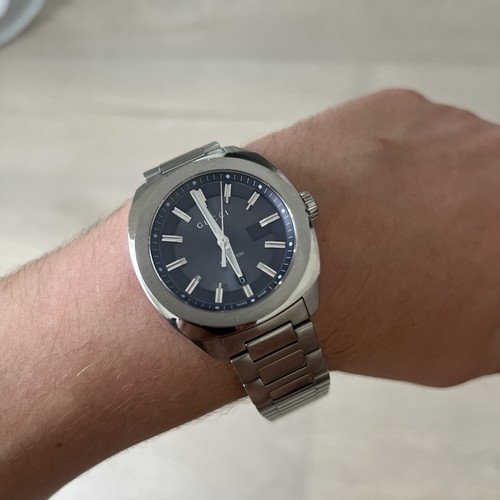 Gucci 142 men - 142.3, quartz