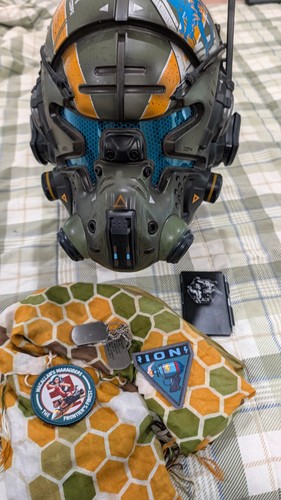 Titanfall collectors edition - 2,