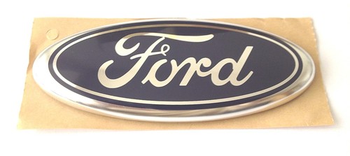Rear tailgate oval badge - rear,