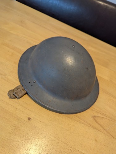 Ww2 british army helmet - british, issued