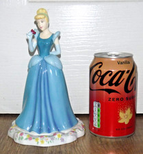 Royal Doulton Figurine ~ Cinderella ~ DP1 ~ 7.25" Tall ~ Excellent