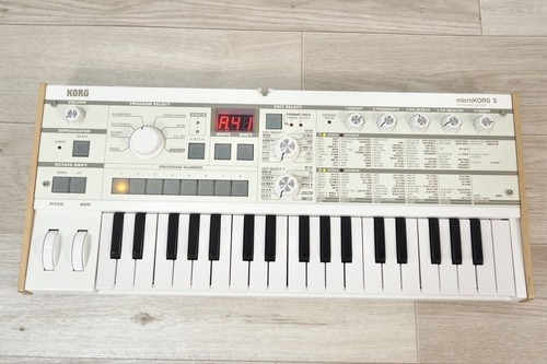 Korg microkorg 1s - s, mk-1s